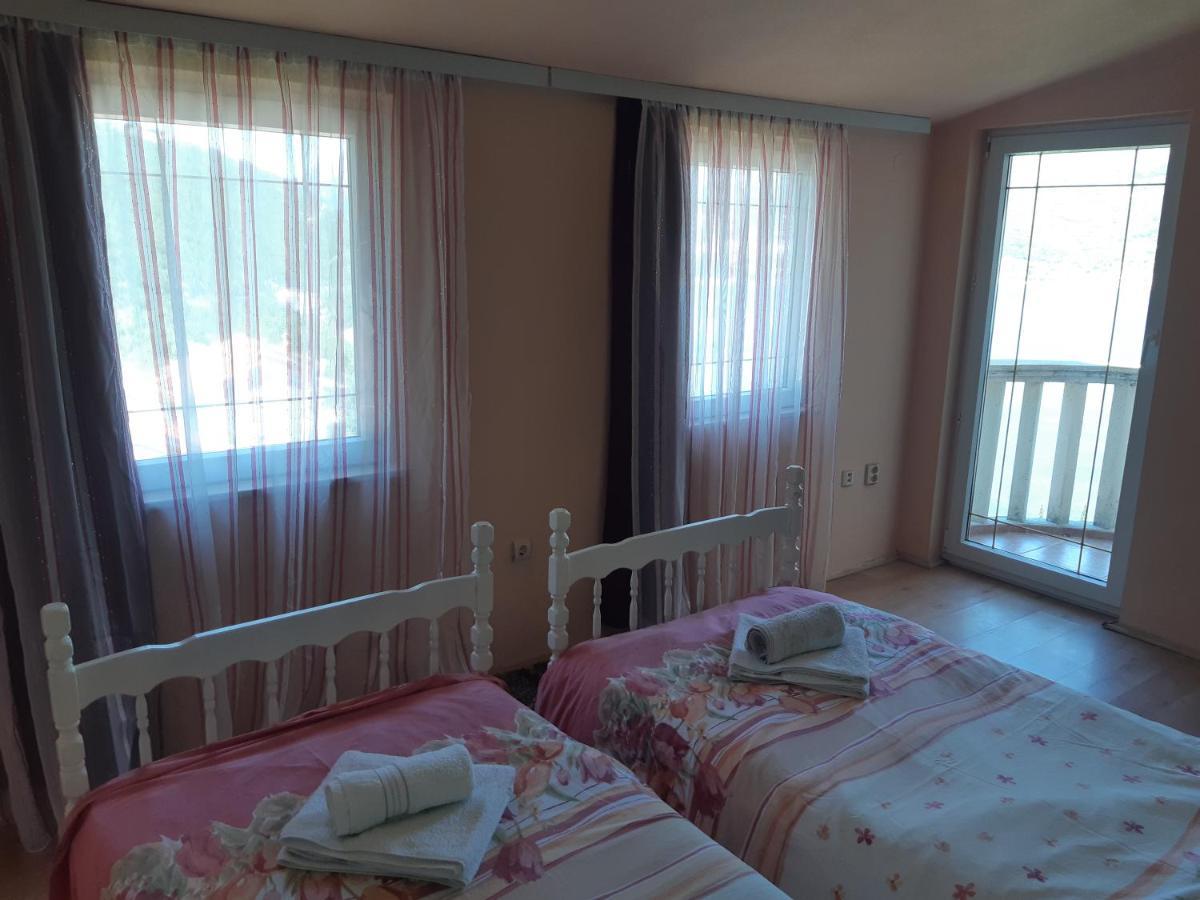 Villa Garden Apartments Herceg Novi Extérieur photo